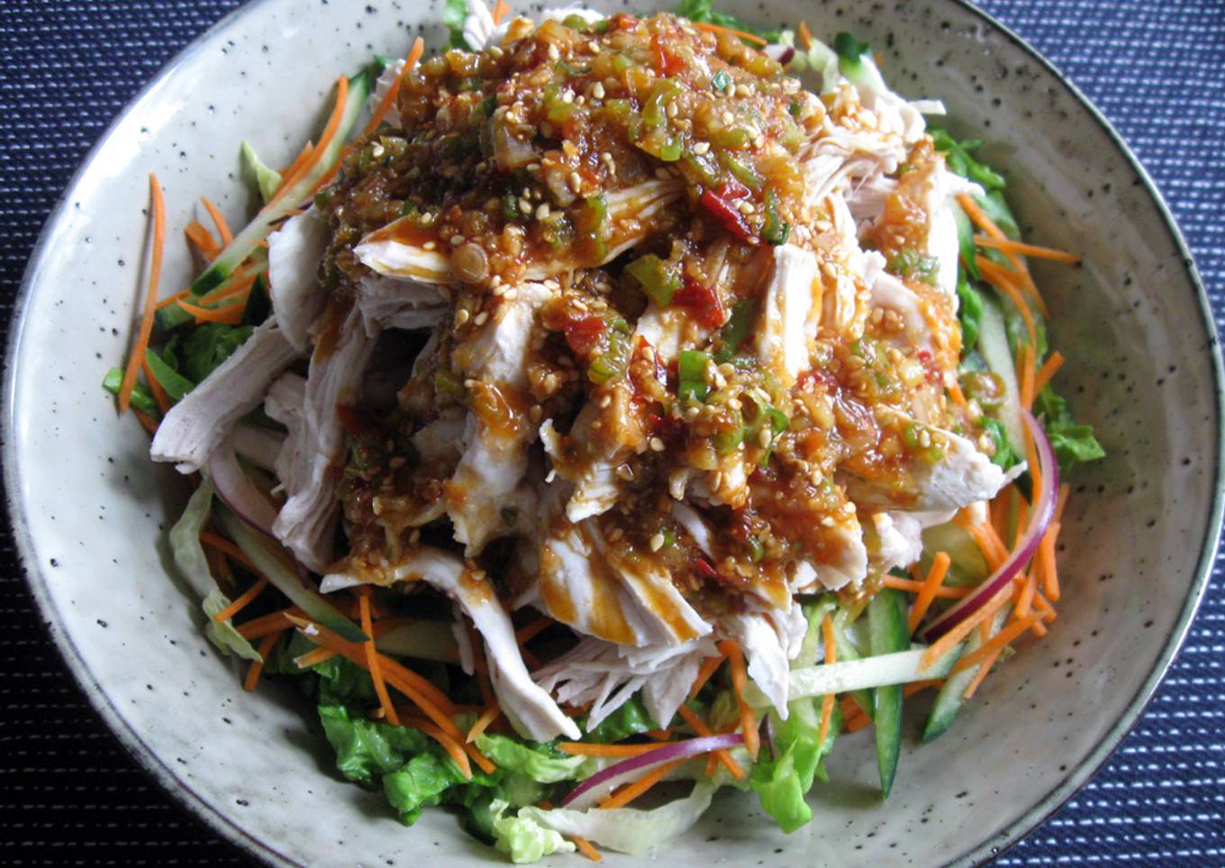 Chicken Salad With Spicy Sauce