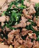 Trâu xào lá lốt