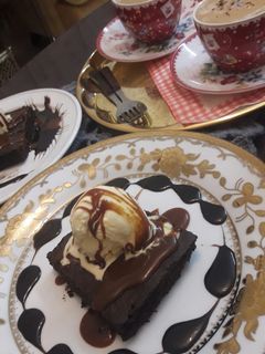 صورة لوصفة براونيز كيك مع الايسكريم😍😋