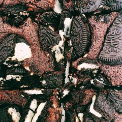 A picture of Oreo Brownies.