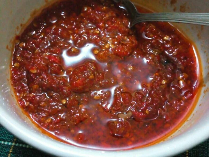 Langkah Mudah untuk Menyiapkan Resep Sambal Terasi Goreng yang Menggugah Selera Anti Ribet, Lezat