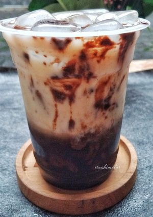 Foto resep Es Kopi Susu Cokelat