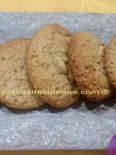 Una foto de Galletas de avena y coco con thermomix