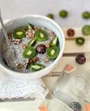 Pudding de chía con healthy bites y kiwis mini