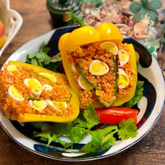 A picture of Lovely Stuffed Rice Paprika.