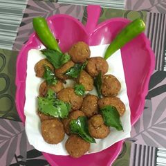 Fish vada A picture of Fish vada.
