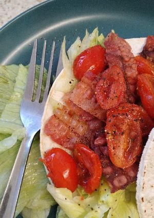 A picture of Gluten free wraps 😀BLT.