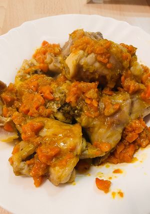 Foto di Coniglio alla birra con carote e cipolla
