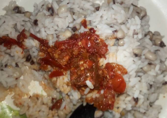 Rice and beans with awara sauce Recipe by Chef DOLAX - Cookpad
