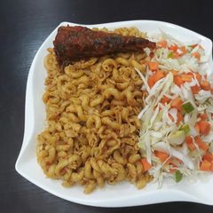 A picture of Macroni with coleslaw and titus fish.