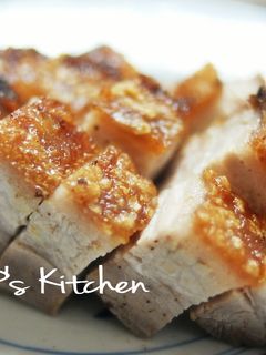 自製脆皮燒肉/燒腩仔 的食譜成品照片