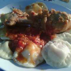 Foto principal de Sorrentinos de jamón y muzzarella con salsa de pollo