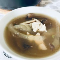 Martini sea bass miso soup 🥣 A picture of Martini sea bass miso soup 🥣.