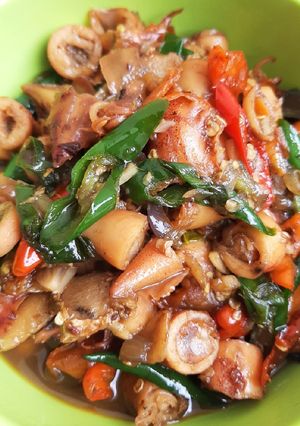 Foto resep Oseng Cumi Asin Pedas