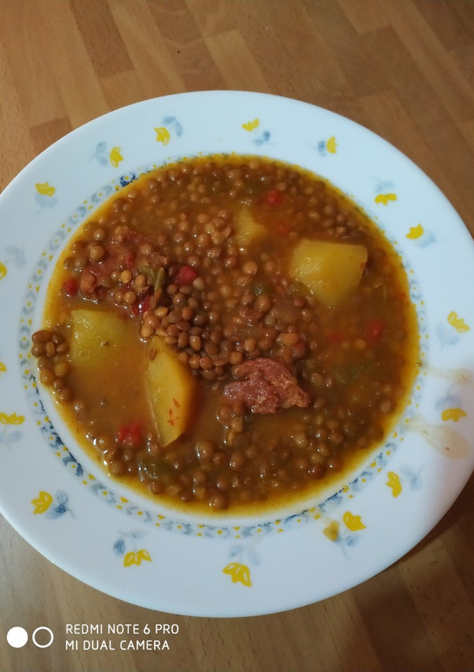 Una foto de Lentejas guisadas