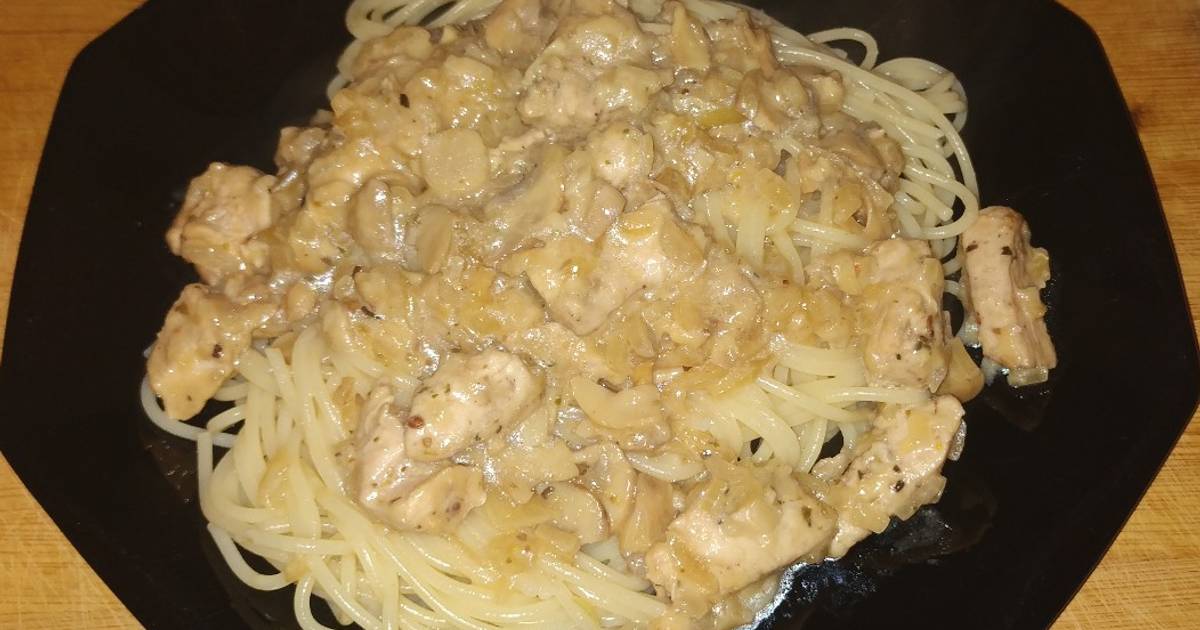 Рецепт спагетти в сливочном соусе с грибами и с курицей рецепт с фото