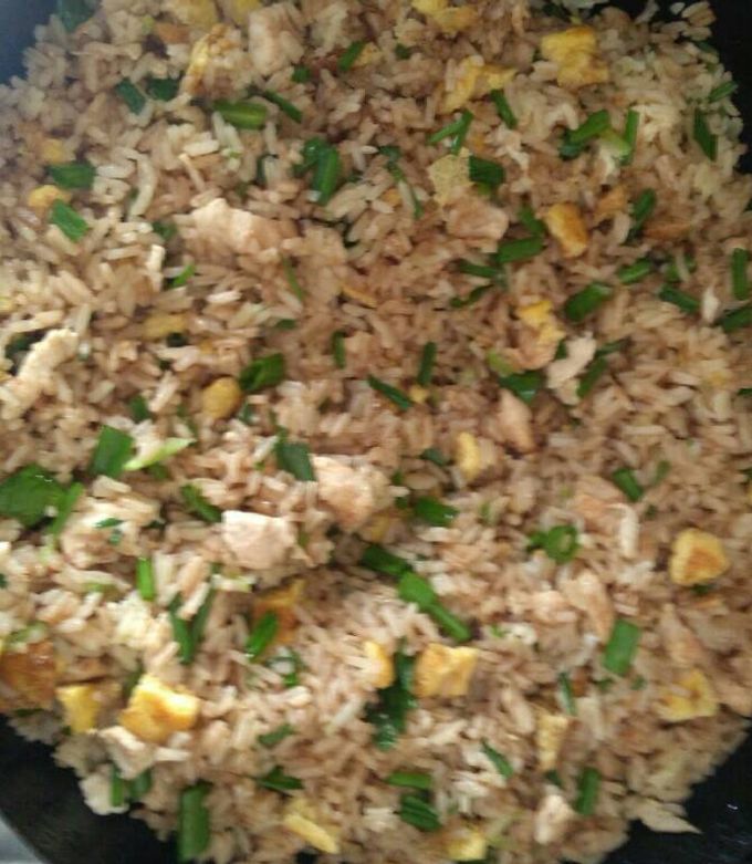 Una foto de Arroz chaufa fácil y rápido!