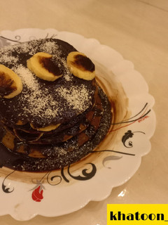 عکسی از دستور پنکیک شکلاتی خاتون پز🙈🥞