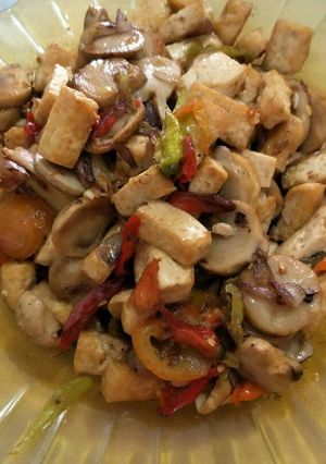 Foto resep Tumis mercon tahu jamur