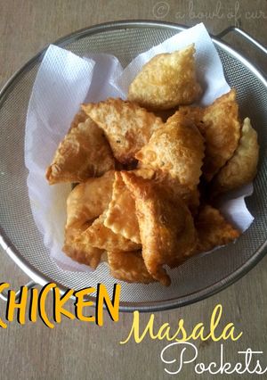 A picture of Chicken Masala Pockets.