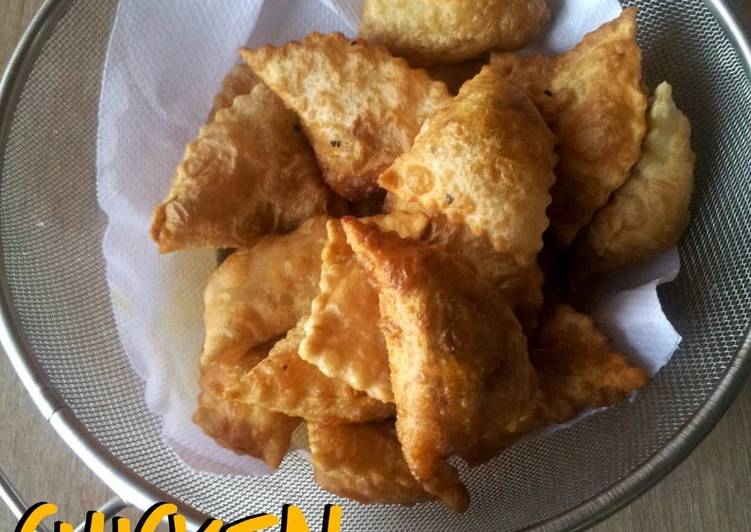 Recipe of Perfect Chicken Masala Pockets