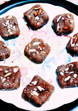 A picture of Yummy tasty copra banana dry fruit Burfi.