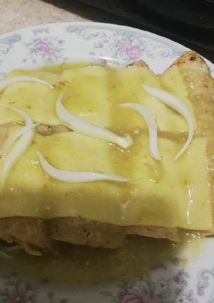 Una foto de Enchiladas suizas