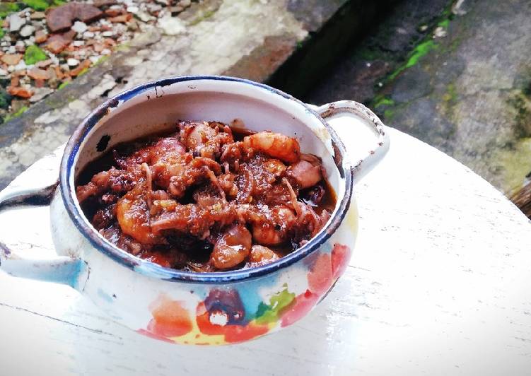 Resep Baby Cumi Tinta dan Udang Kuah Pedas, Enak Banget