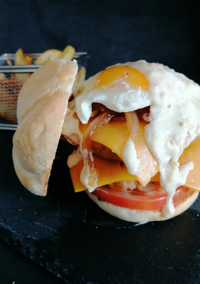 Una foto de Hamburguesa de pollo y queso