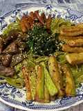 Nidos vegetales, verduras y tofu estilo bibimpad