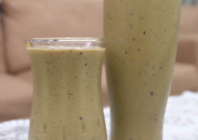 Bagaimana Membuat Green Smoothies yang tidak Green (Pokcoy, Nanas &amp; Plum) Anti Gagal