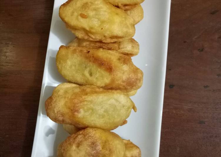 Pisang tanduk goreng