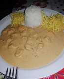 Strogonoff de pollo