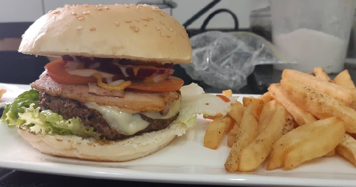 Hamburguesas de Carne de res, Chistorra y Chorizos Receta de Murdoch Ruiz Cookpad Hamburguesas de Carne de res, Chistorra y Chorizos Receta de Murdoch Ruiz Cookpad