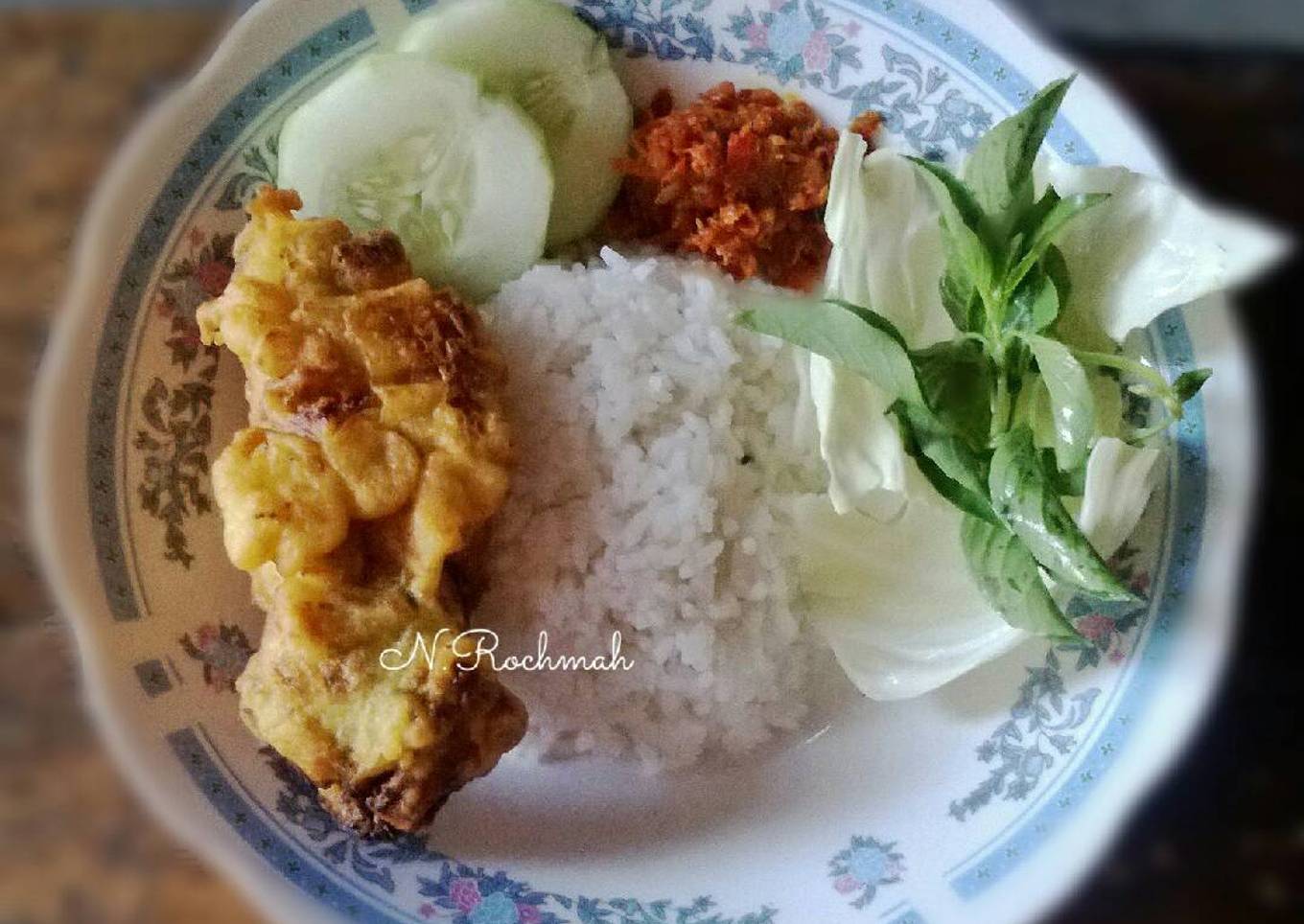 Ayam goreng sederhana