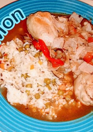 Una foto de 🍗Pollo en su Jugo🍗