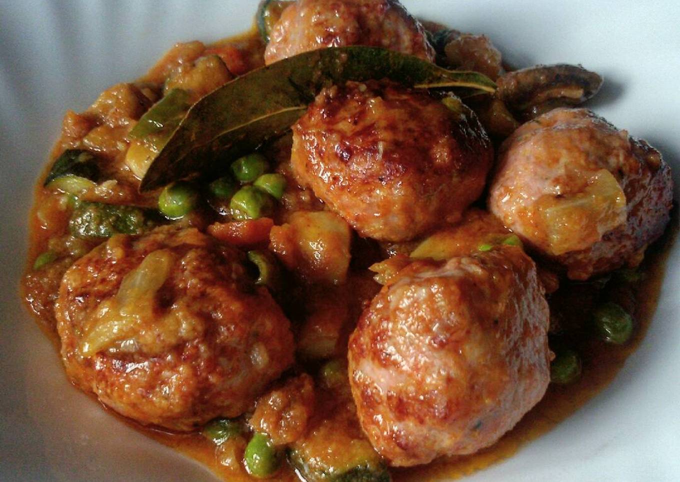 Albóndigas con salsa