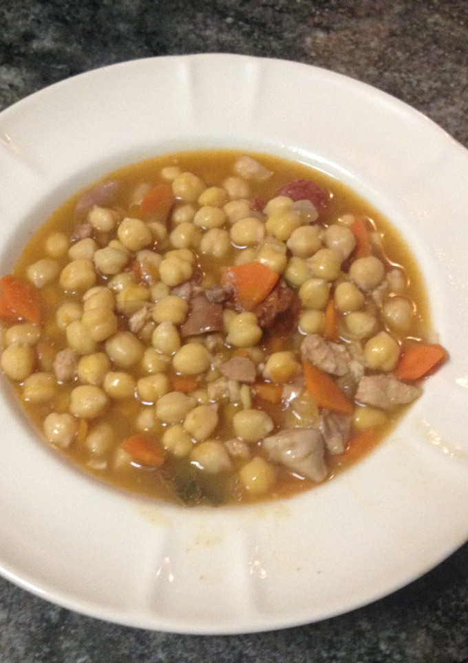 Una foto de Garbanzos con callos