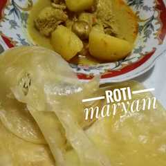 A picture of Roti maryam/canai (the best).
