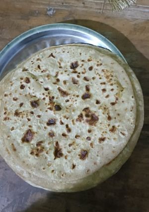आलू पराठा (aloo ka paratha recipe in Hindi) रेसिपी मुख्य फोटो