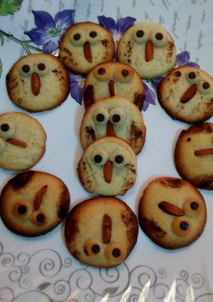 मक्खन कुकीज़ (Butter cookies recipe in hindi) रेसिपी मुख्य फोटो