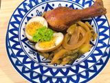 พะโล้น่องไก่ พิเศษผักกาดดอง