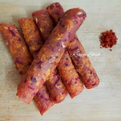 A picture of Multigrain mix veggie parathas.