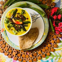 A picture of Bhindi Curry.