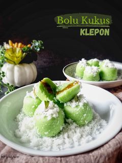 Foto resep Bolu Kukus Klepon (Pandan Steamed Cake)