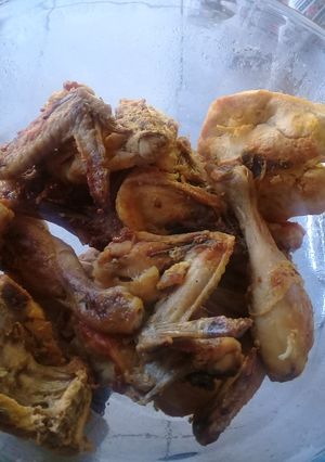 A picture of Organic chicken.