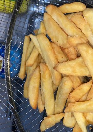صورة لوصفة بطاطس لذيذة مقرمشه سريعة سريعة🍟 جربوها ما راح تندمو