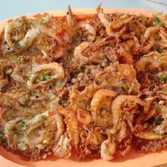 รูปของ Rempeyek Udang Gurih Renyah