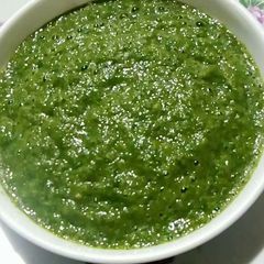 Harry Lhsan Ki Chutni (Green) A picture of Harry Lhsan Ki Chutni (Green).