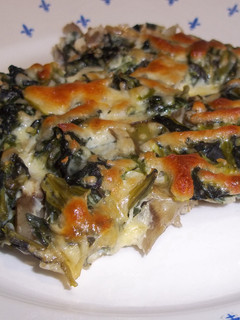 Una foto de Pastel de espinacas y alcachofas gratinado